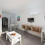Daire Lava Teneguia, 5 Guests In 2 Bedrooms