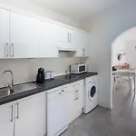 Διαμέρισμα Lava Teneguia, 5 Guests In 2 Bedrooms