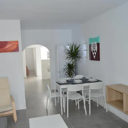 Lava Teneguia, 5 Guests In 2 Bedrooms *