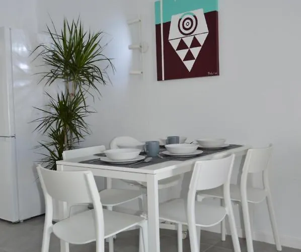 Lava Teneguia, 5 Guests In 2 Bedrooms Appartamento Puerto del Carmen (Lanzarote)