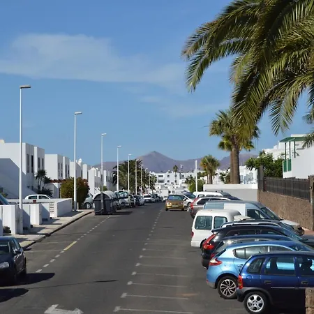 Daire Lava Teneguia, 5 Guests In 2 Bedrooms Puerto del Carmen (Lanzarote)