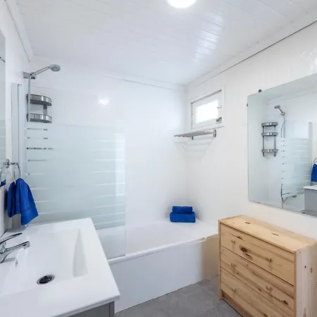 Lava Teneguia, 5 Guests In 2 Bedrooms Daire