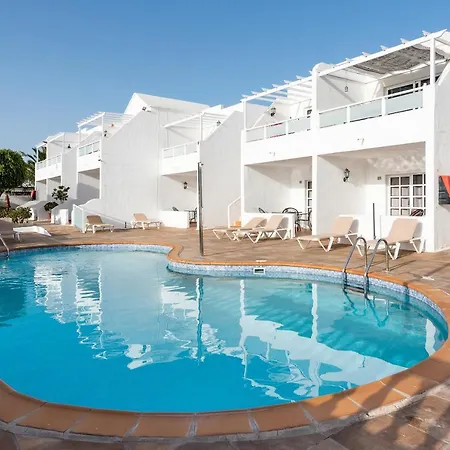 Lava Teneguia, 5 Guests In 2 Bedrooms Daire Puerto del Carmen (Lanzarote)